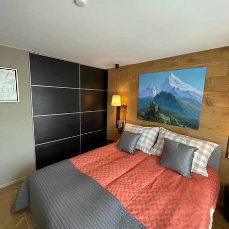 Luxury Apartment ครองส์มอนตานา ภายนอก รูปภาพ