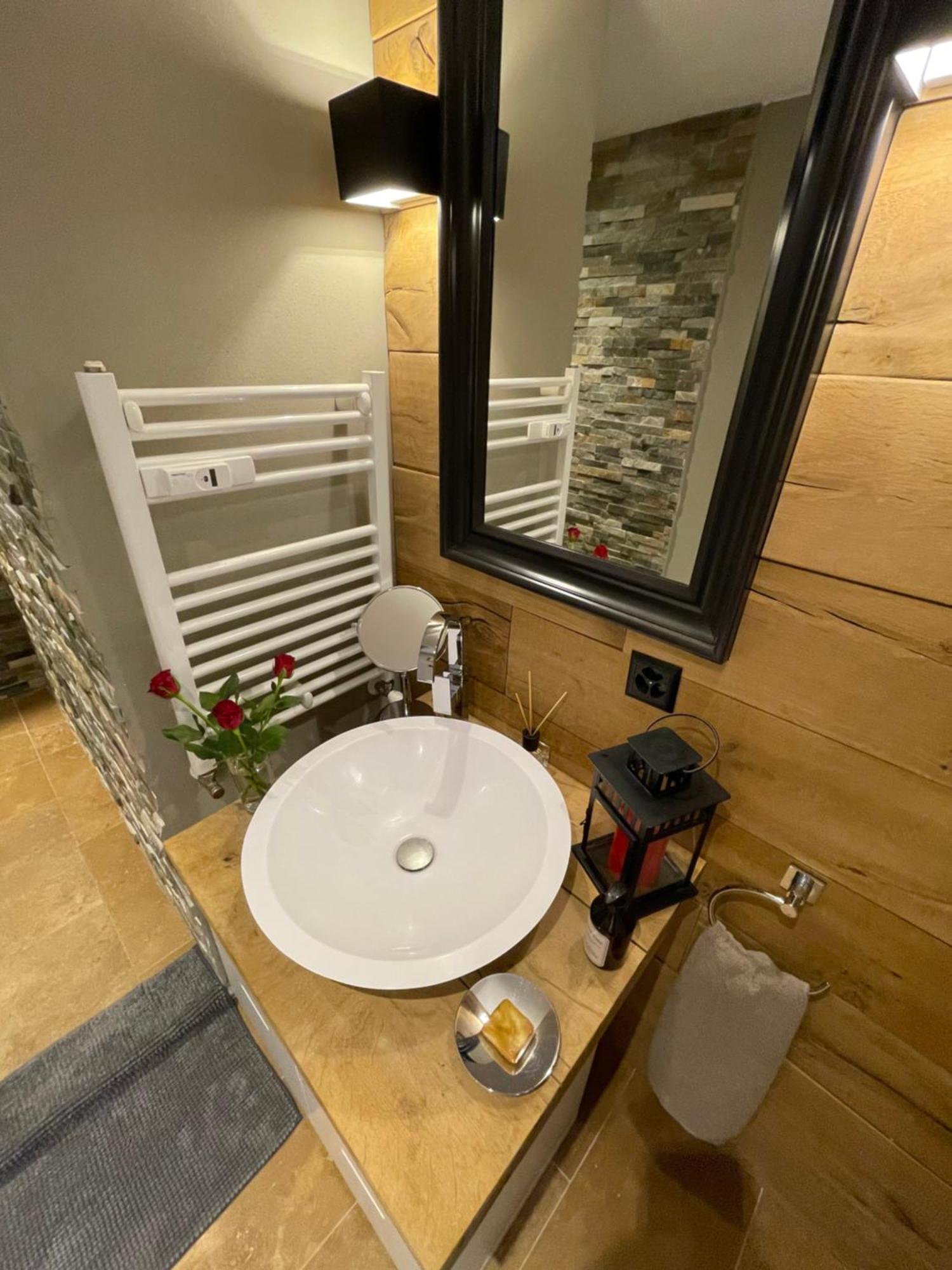 Luxury Apartment ครองส์มอนตานา ภายนอก รูปภาพ