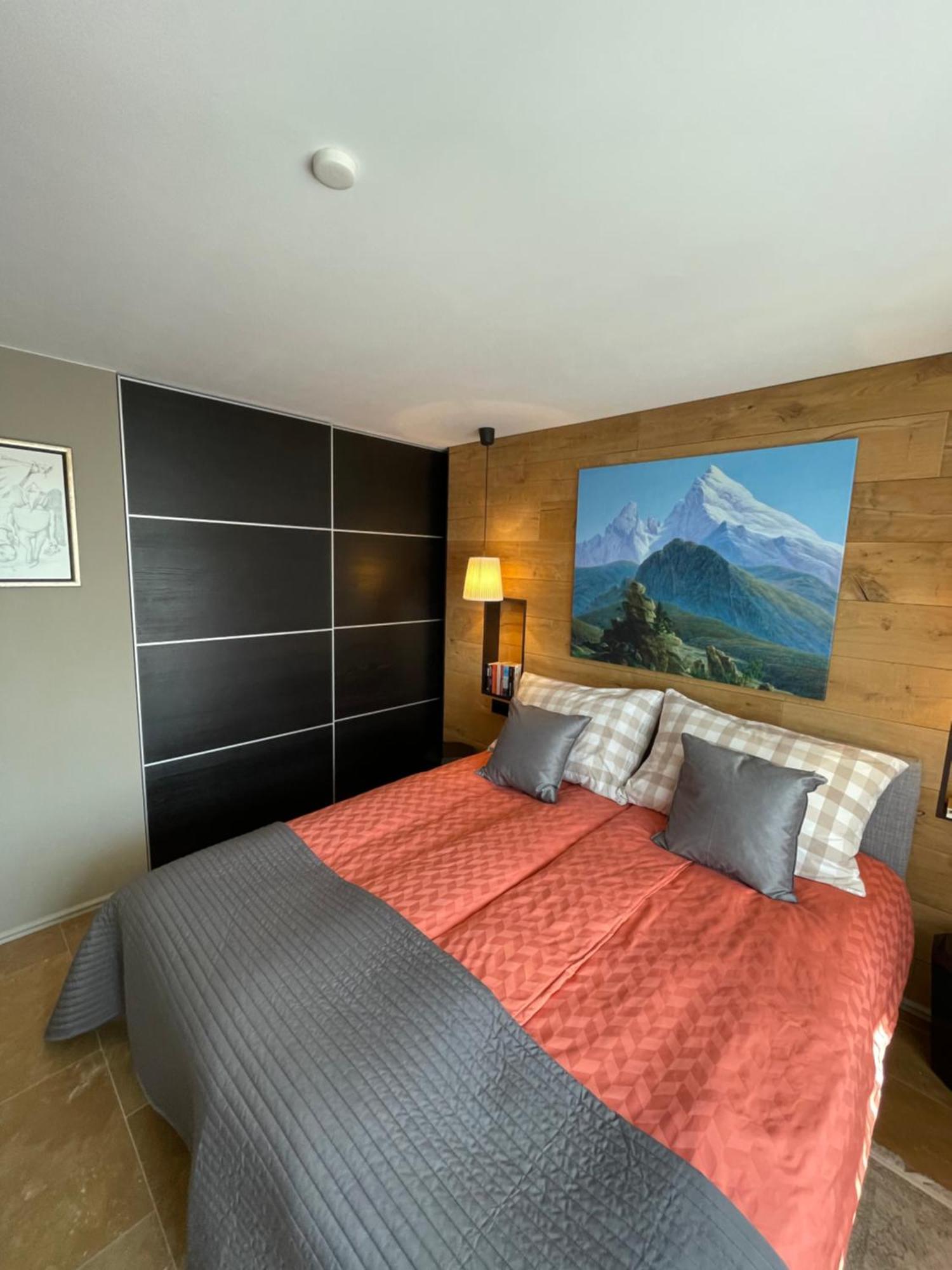 Luxury Apartment ครองส์มอนตานา ภายนอก รูปภาพ